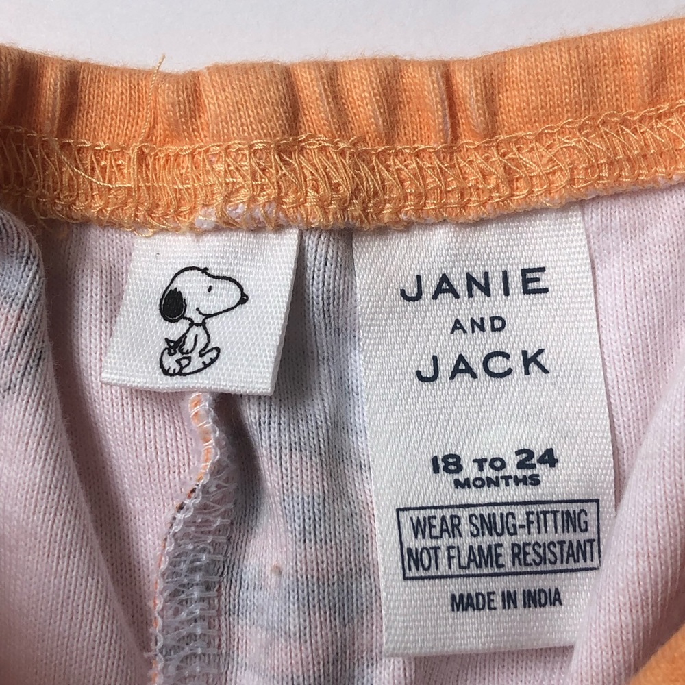 Janie and Jack Boys Good Night Pajamas In PEANUTS™ Snoopy Pumpkin Size 18-24 M - Picture 7 of 8